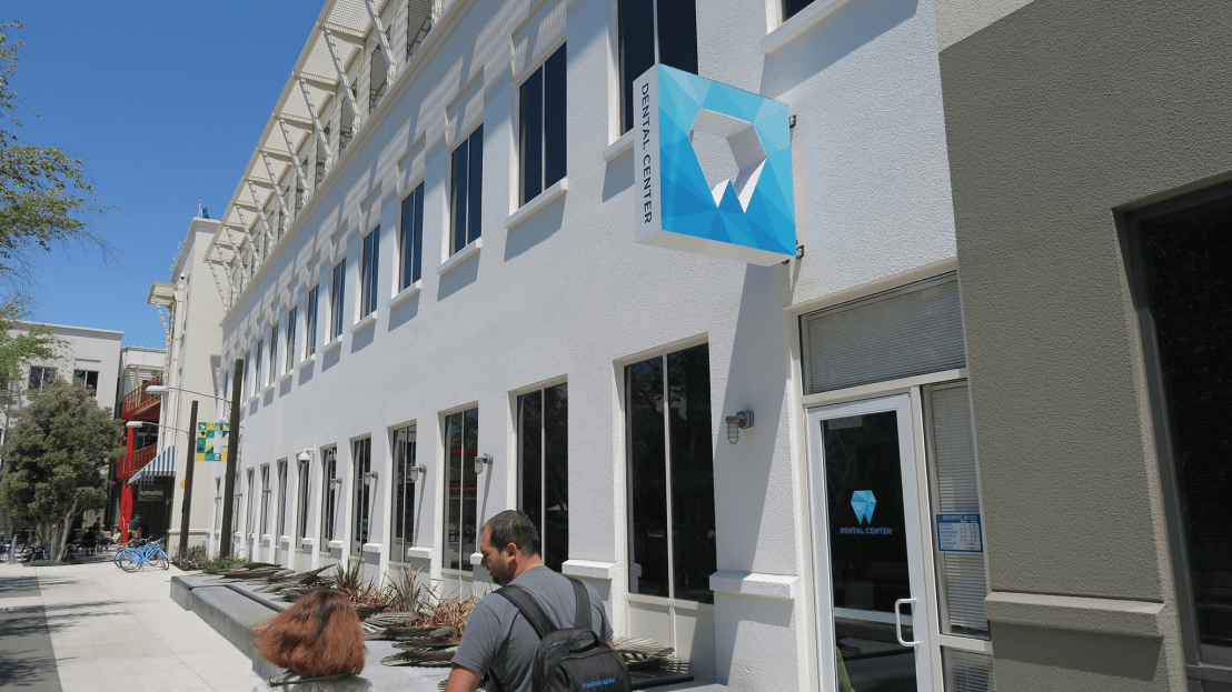 facebookdentalclinic01